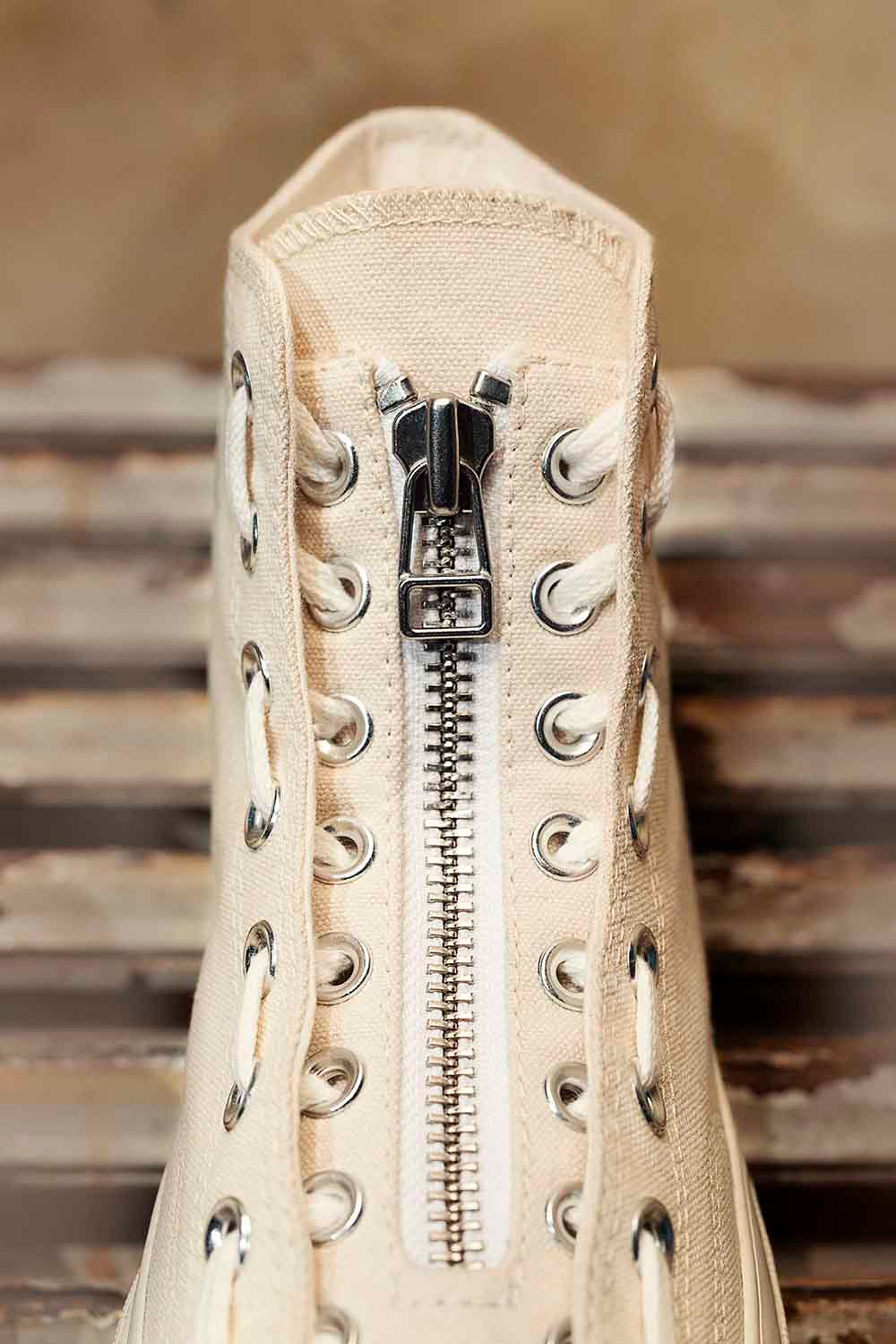 Approach_Retouch_London_Converse_UNDERCOVER_CHUCK_70_WHITE_3