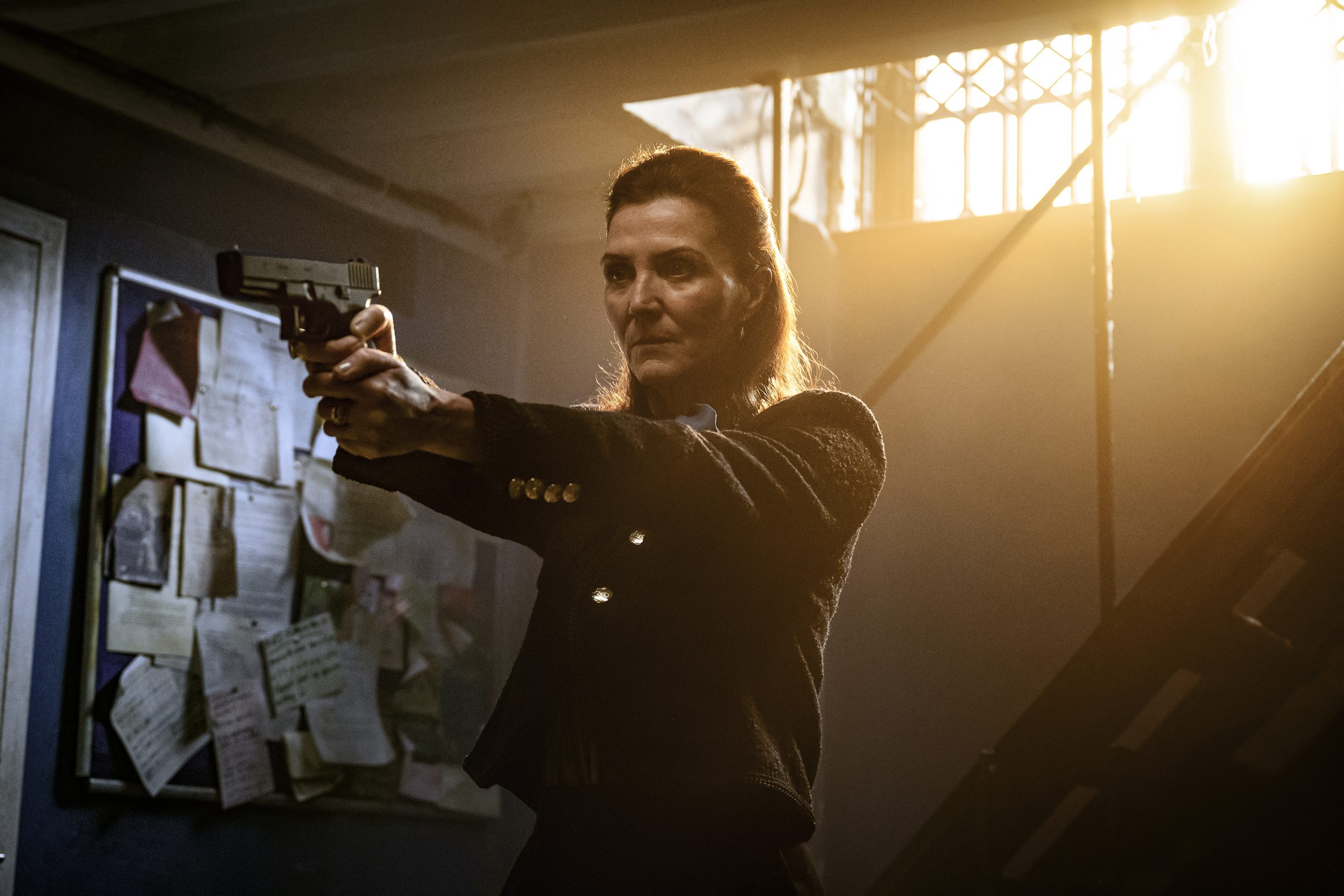 EP08_13_19_27_CS103GOL3SA_200324-314_V2